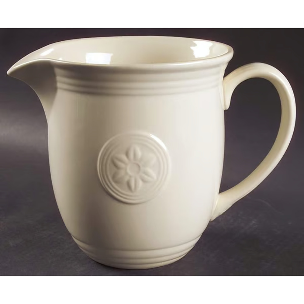 Vintage Oneida China Petals Pale Yellow Cream 64 Oz. Large Pitcher Gardenia